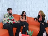 OnlyFans – Danae Mari, Lena The Plug – Threesome From